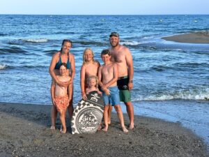 Family Gonin